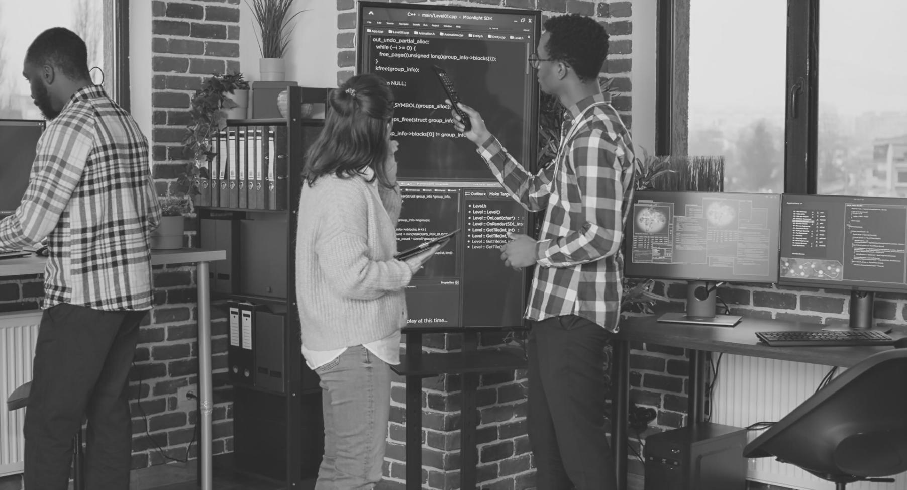 Revisione di report finanziari automatizzati su schermo