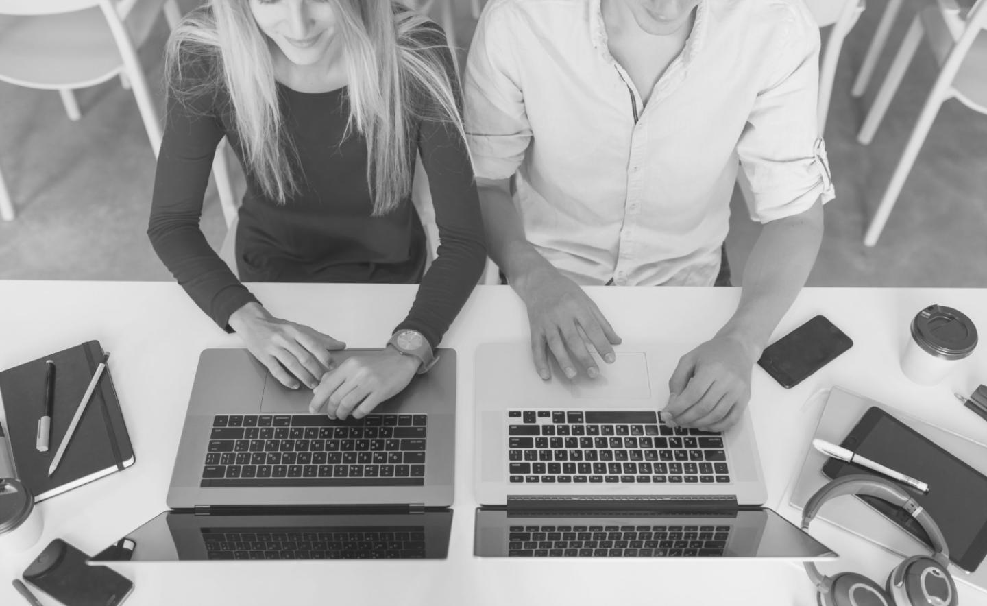 Schermata di un sistema di reportistica finanziaria automatizzata